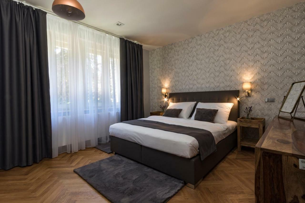 Hotel Areal Botanika Unhošť Zewnętrze zdjęcie